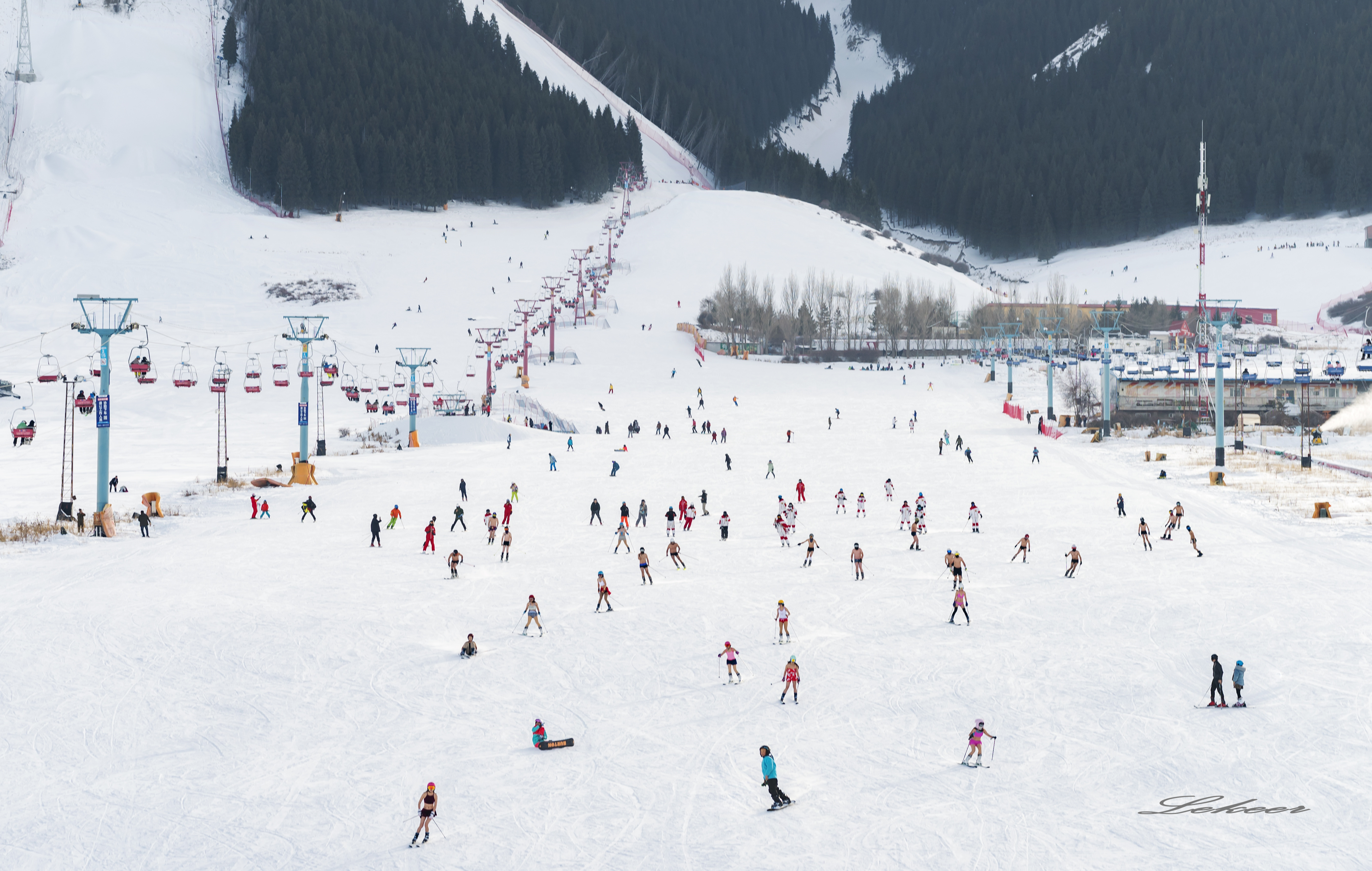 国内最顶级滑雪场,国内最顶级的滑雪场在哪