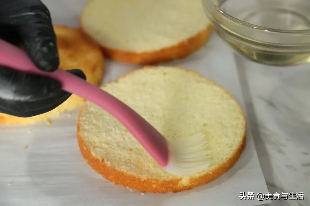 韩国草莓蛋糕,简易草莓蛋糕零基础