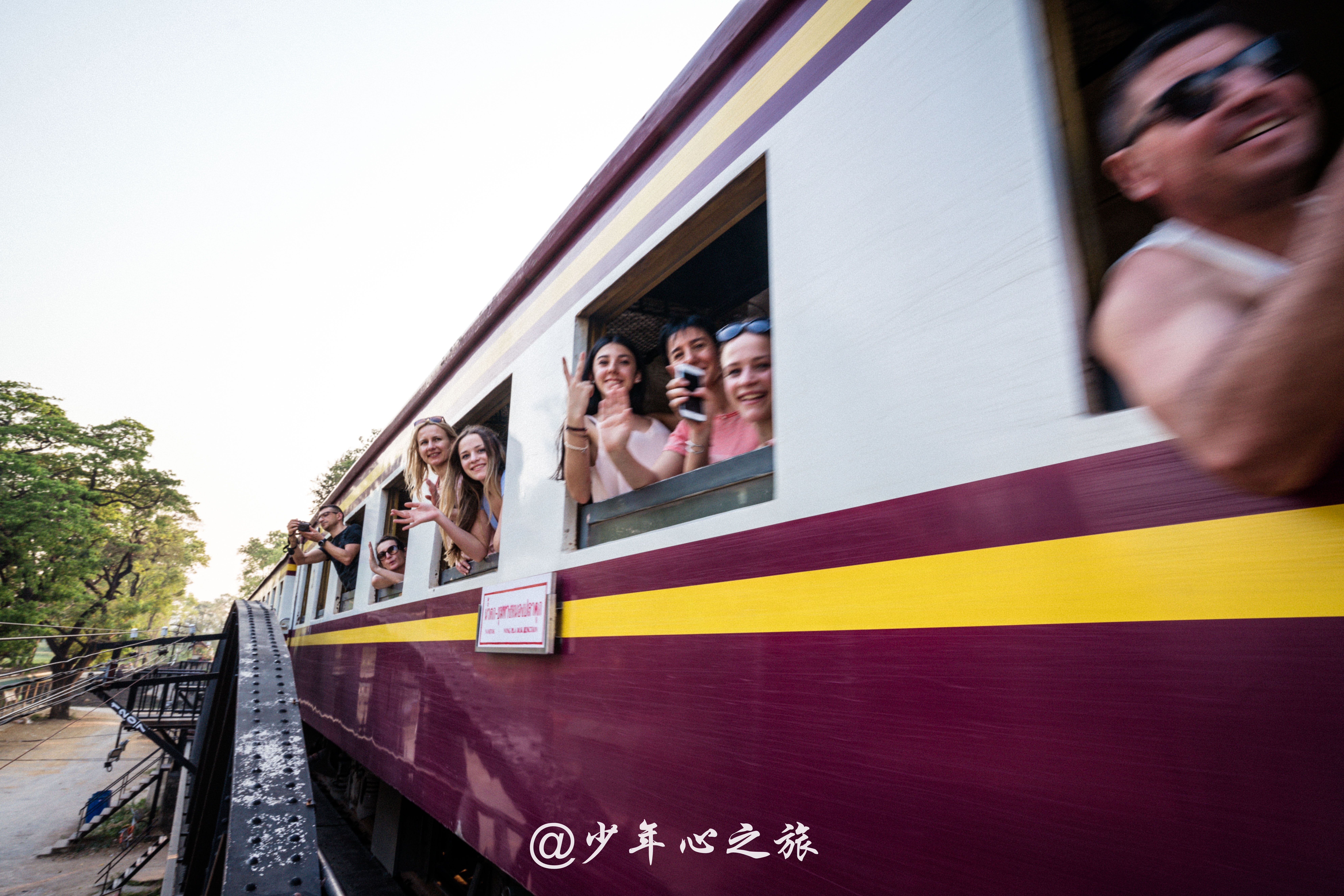 泰国火车一等卧铺,泰国火车怎么乘坐