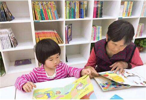 给孩子买的书越多越好吗,给孩子买很多阅读书好吗