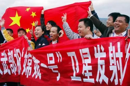 QQ空间当年6亿多用户，如今却无人问津：我们的青春被遗落了？