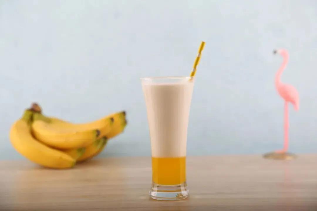 100年坑蒙拐骗，英国怎么抢走了大清的商业王座