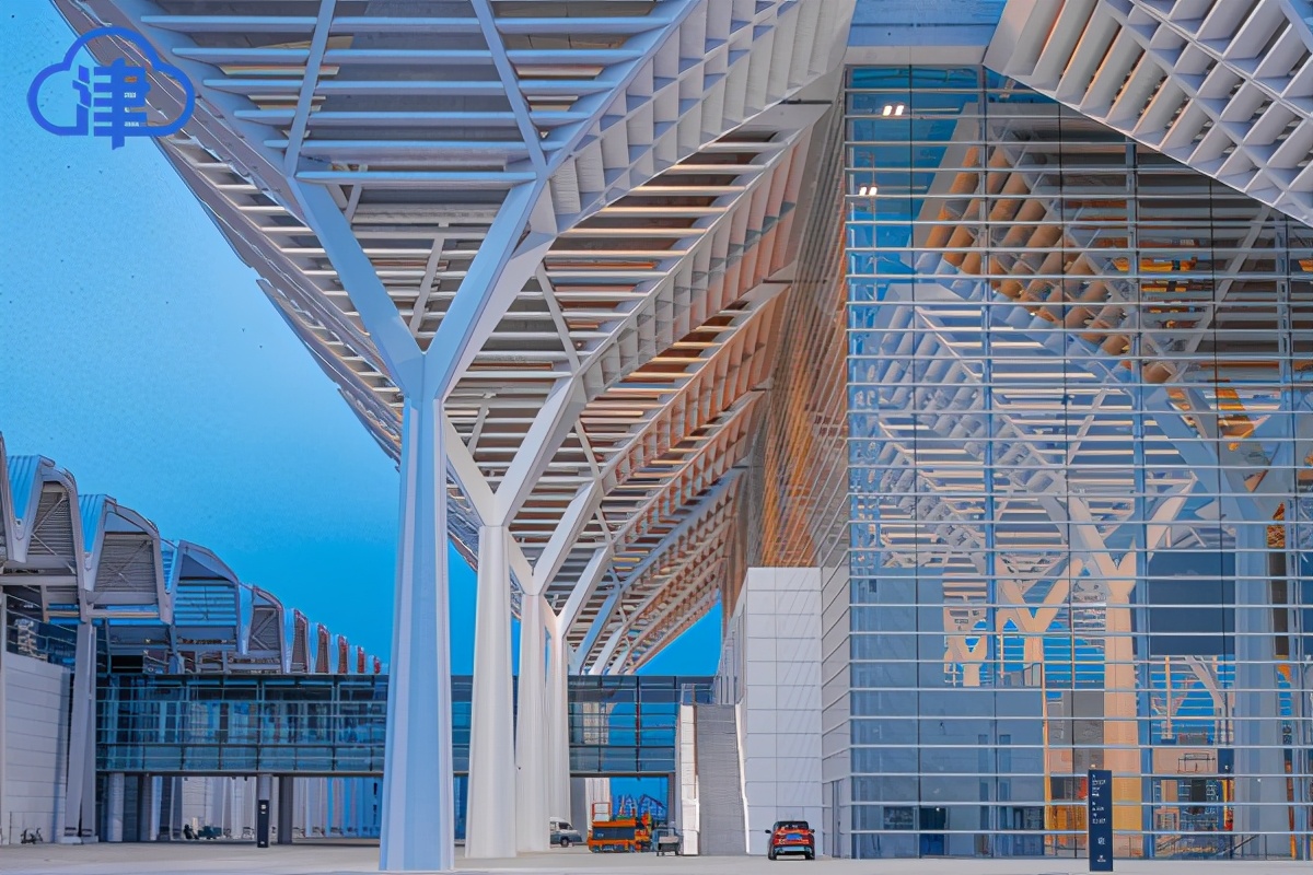 鍥藉睍椋庡厜,鍥藉睍椋庢櫙