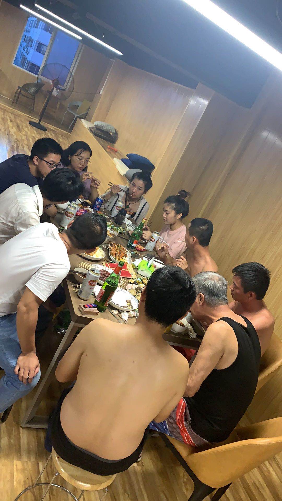 青年旅舍咋赚钱,青年旅舍怎么赚钱