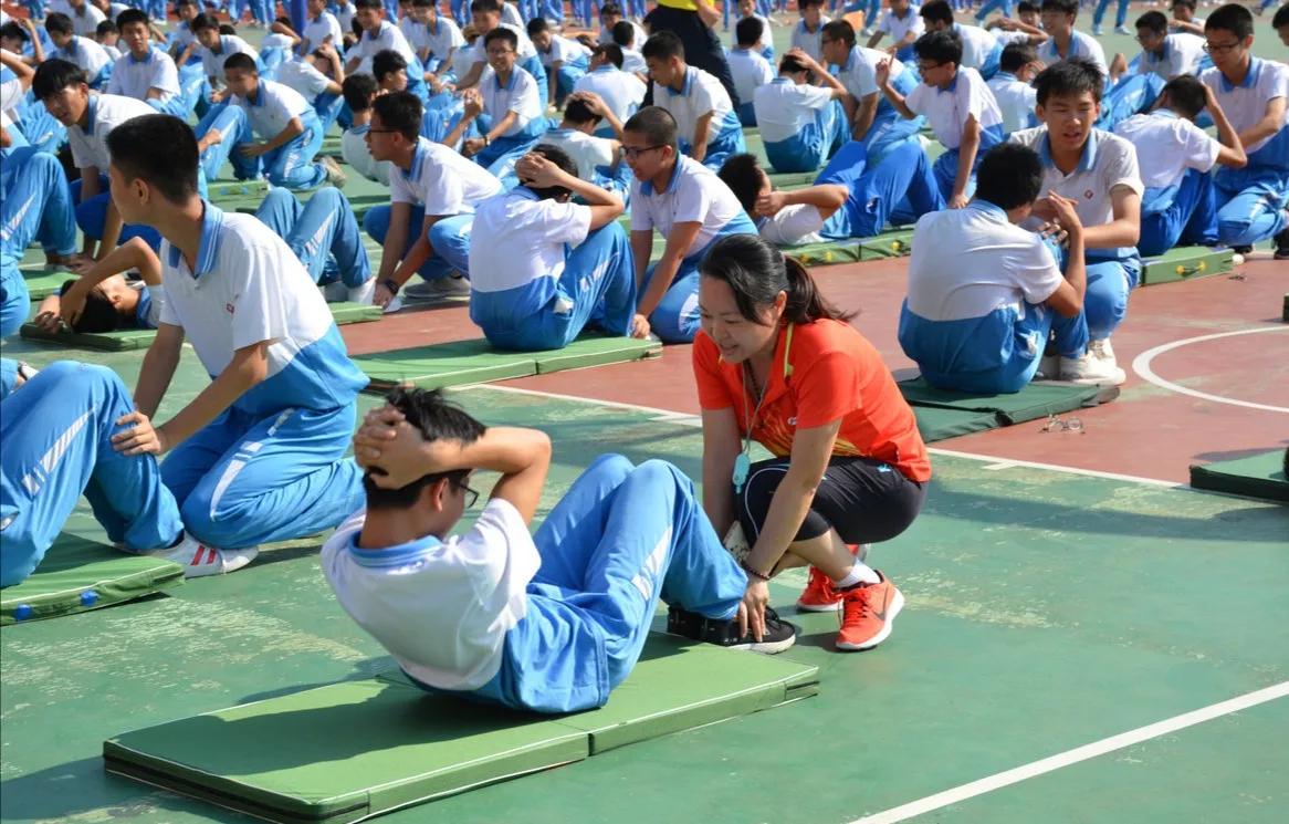 中考体育需做多少引体向上,中考体育要增加到100分吗