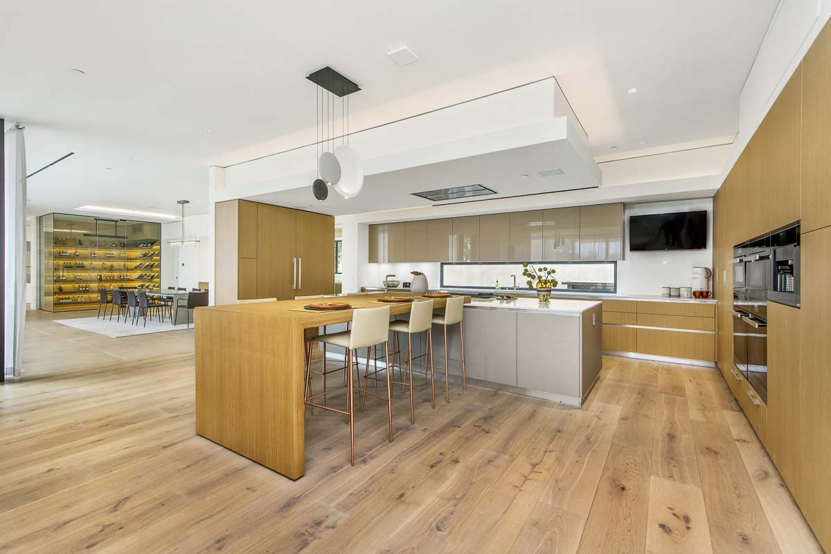 没有泳池的房子,没有泳池和花园的别墅