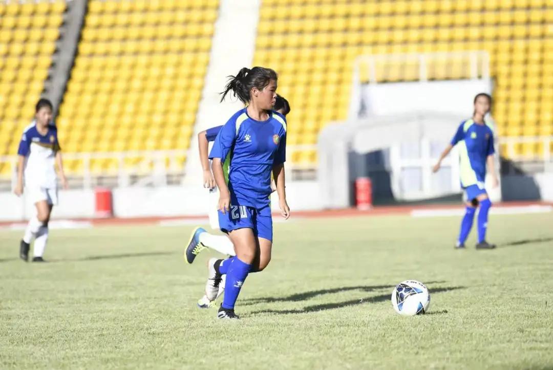 绿茵梦想足球俱乐部,女足校园足球选拔