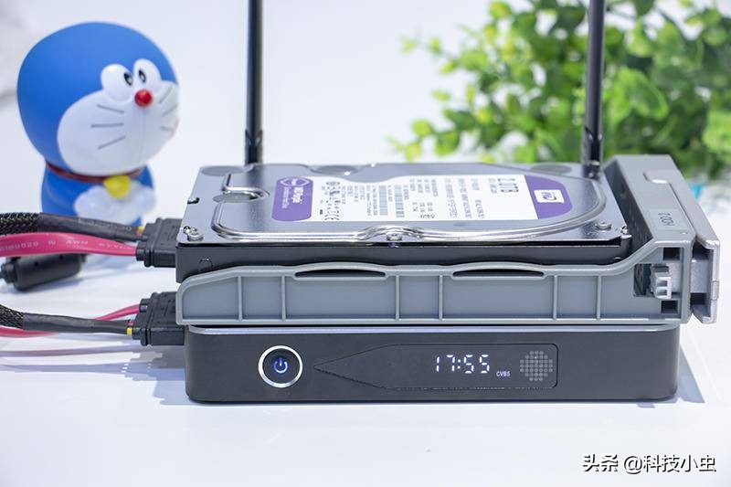 给NAS找个伴，给超清爱好者的馈赠，interbox R9蓝光*放播**器实测