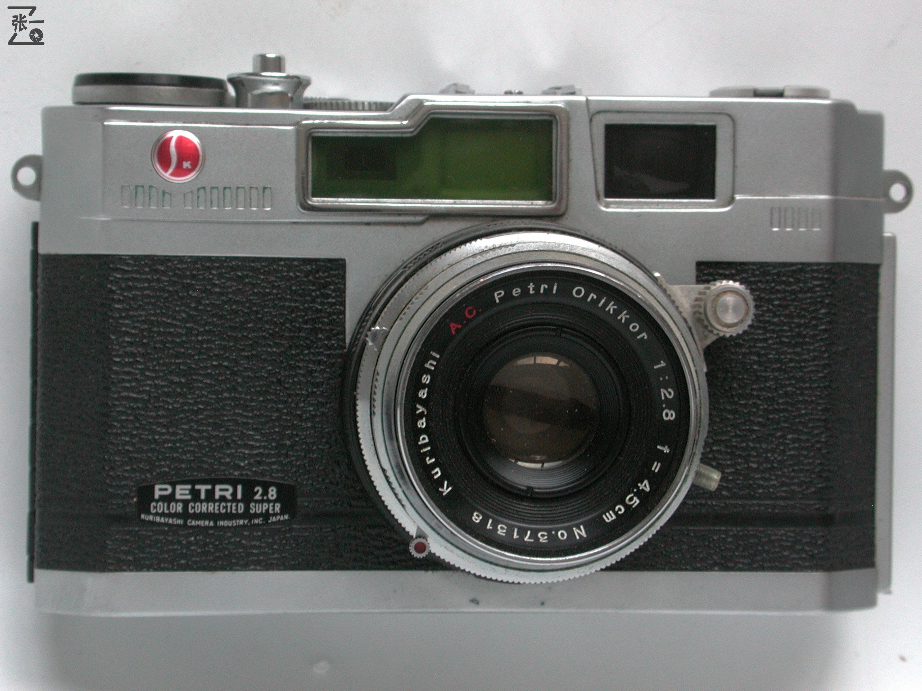 百丽相机多少钱,百丽胶片单反相机