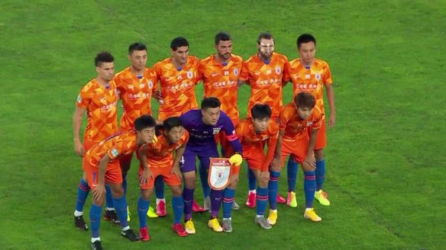 巴坎布手球,哈克特点评点球