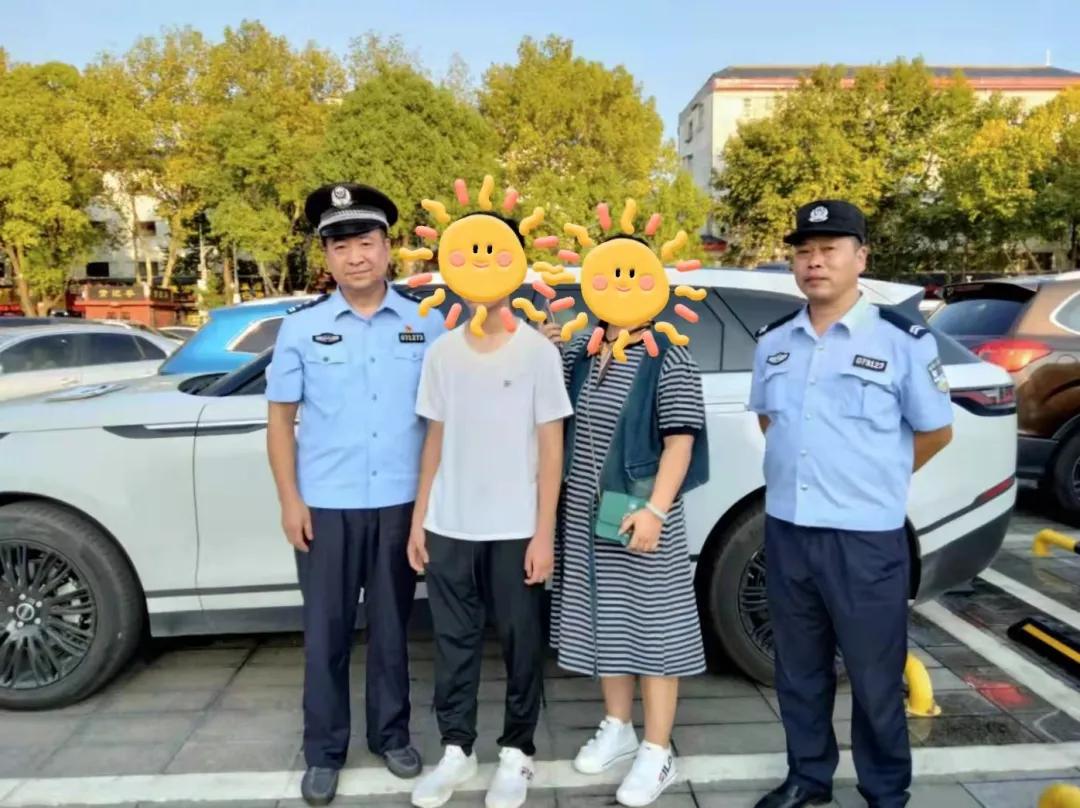 节日我在岗丨守千古名楼护万家安康——岳阳楼派出所国庆景区安保工作纪实