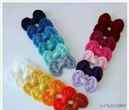 蝴蝶结的钩法教程全过程,金边蝴蝶结钩针详细教程图解