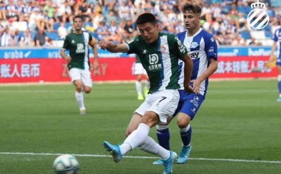 一针见血！足协主席再指出武磊致命弱点，韦世豪去西甲也得过这关