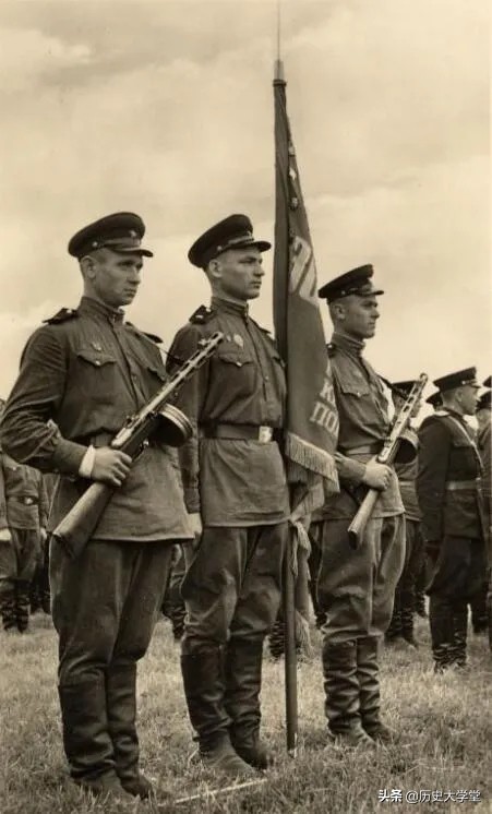 苏联红军有什么精锐部队,苏联近卫师和普通师的区别