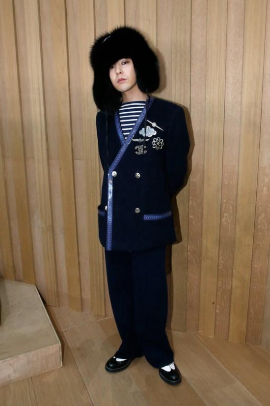 baby和权志龙合体,baby戴陈赫帽子