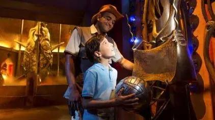 沉浸式乐园强势来袭游客“刷刷刷”不停