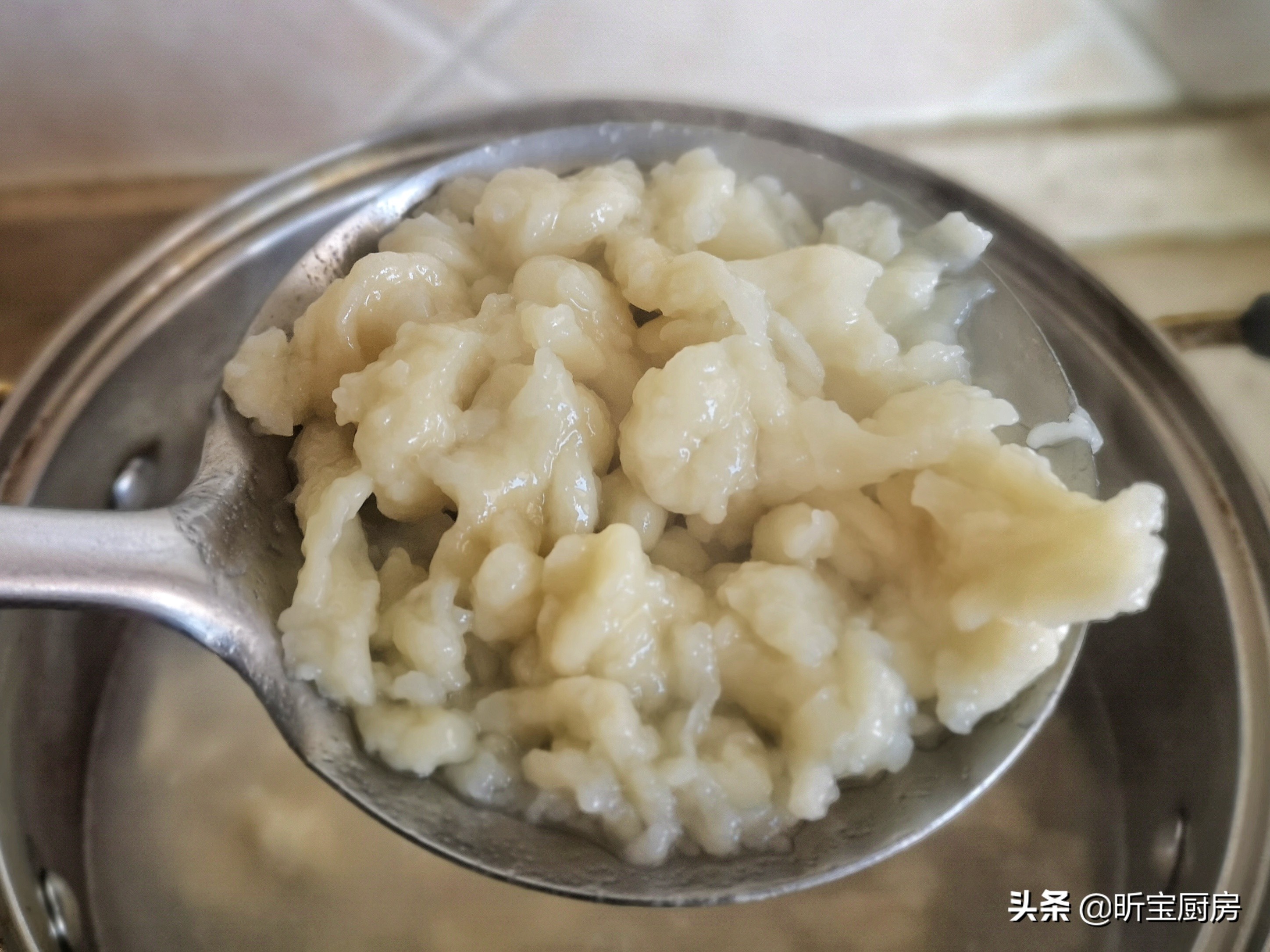 早餐必备疙瘩汤养胃,早餐吃不下可以用蛋白粉吗