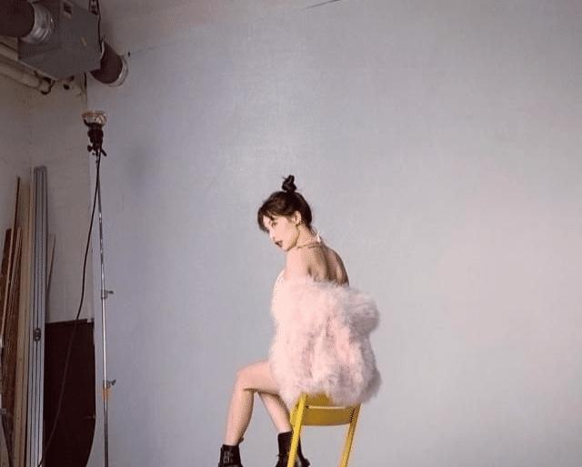 ck内衣大使金泫雅,金泫雅ck代言图片