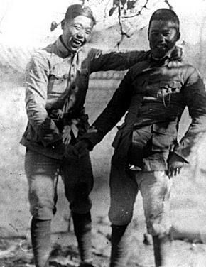 “疯子”将军王近山，因婚姻悲剧被开除*党**籍，与妻子老死不相往来