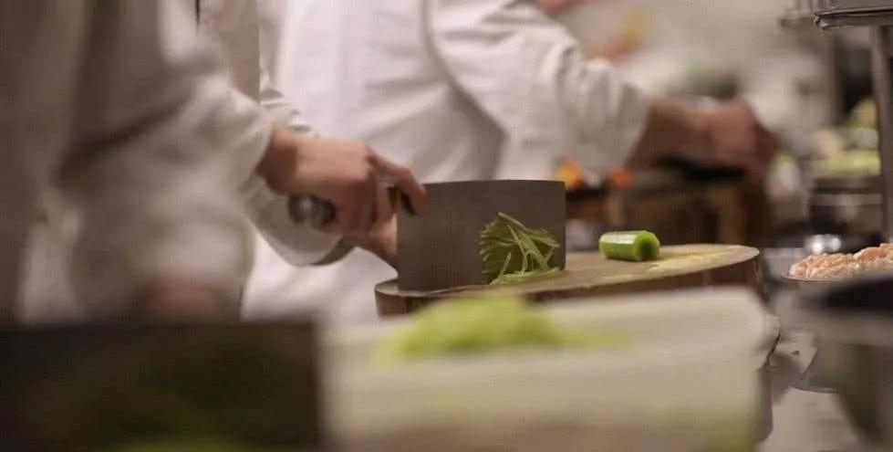 中国厨师日本料理厨师谁更厉害,日本十大顶级高级厨师