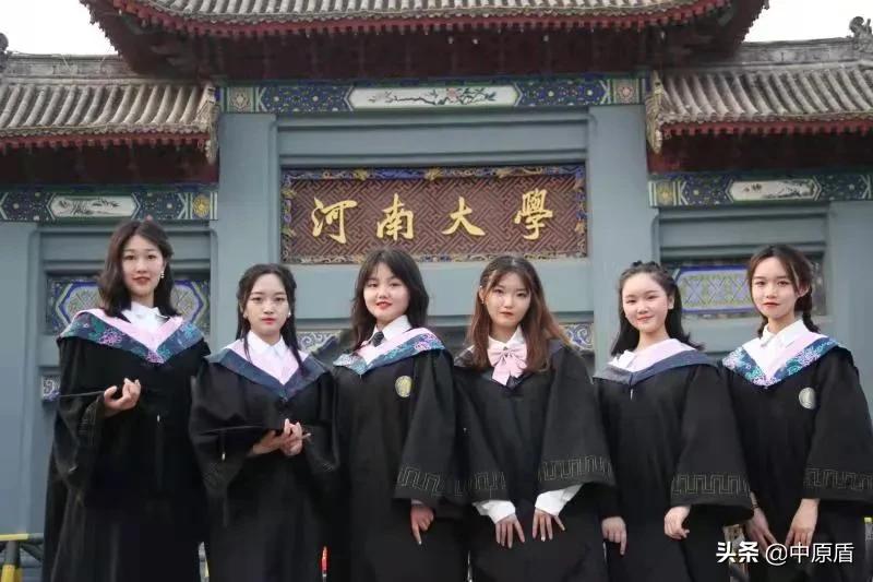 大片来袭！河南各高校凹造型毕业照绝对惊艳到你