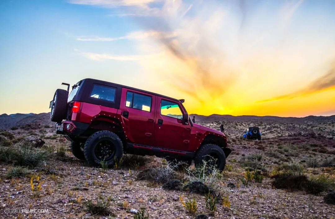 配8at的suv落地15万左右的,15万8at的suv