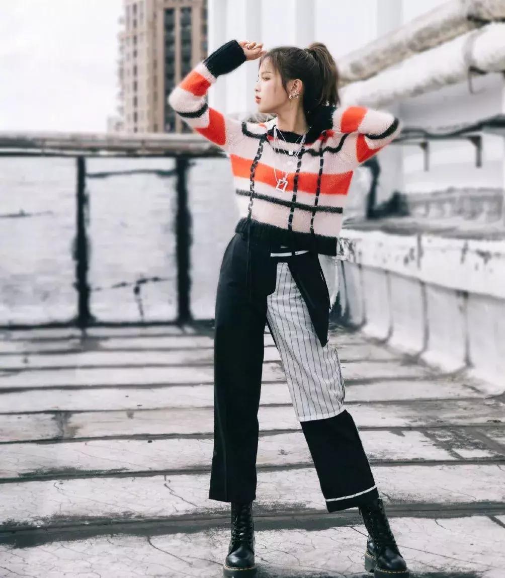 洋气破洞牛仔裤九分牛仔裤,回头率高的破洞牛仔裤