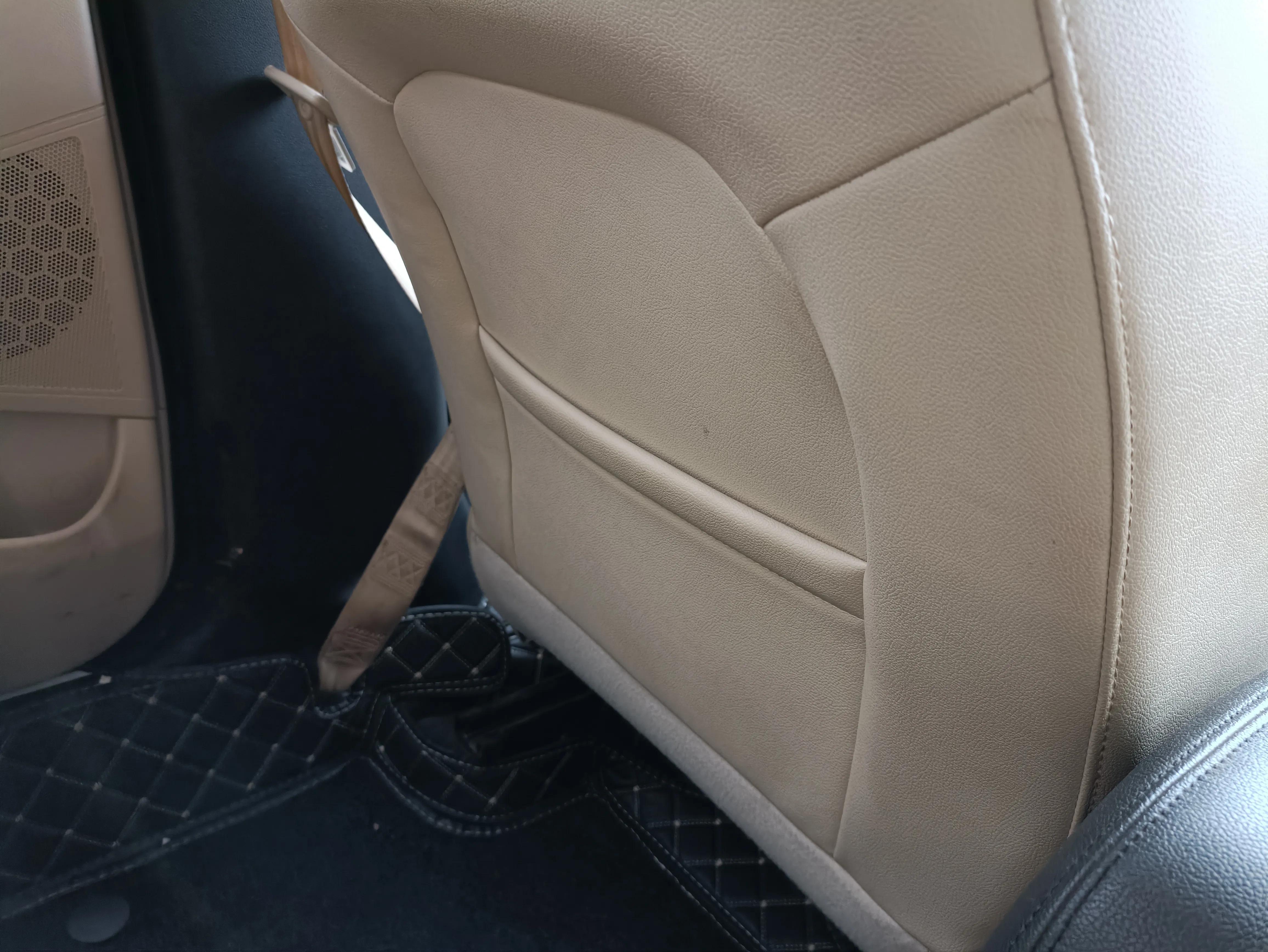 逸动和轩逸哪个乘坐空间大,逸动dct旗舰型乘坐感受