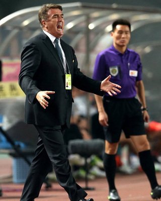 足坛巨匠去世,足坛巨星逝世