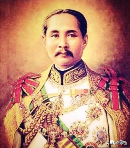 中国人的努力，在泰国历史上是出了名的！