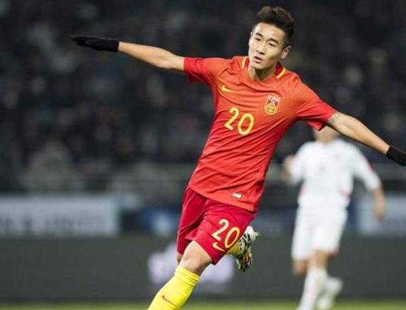 恒大球星多赚钱?细数一下恒大高薪球星薪资,最高的上亿