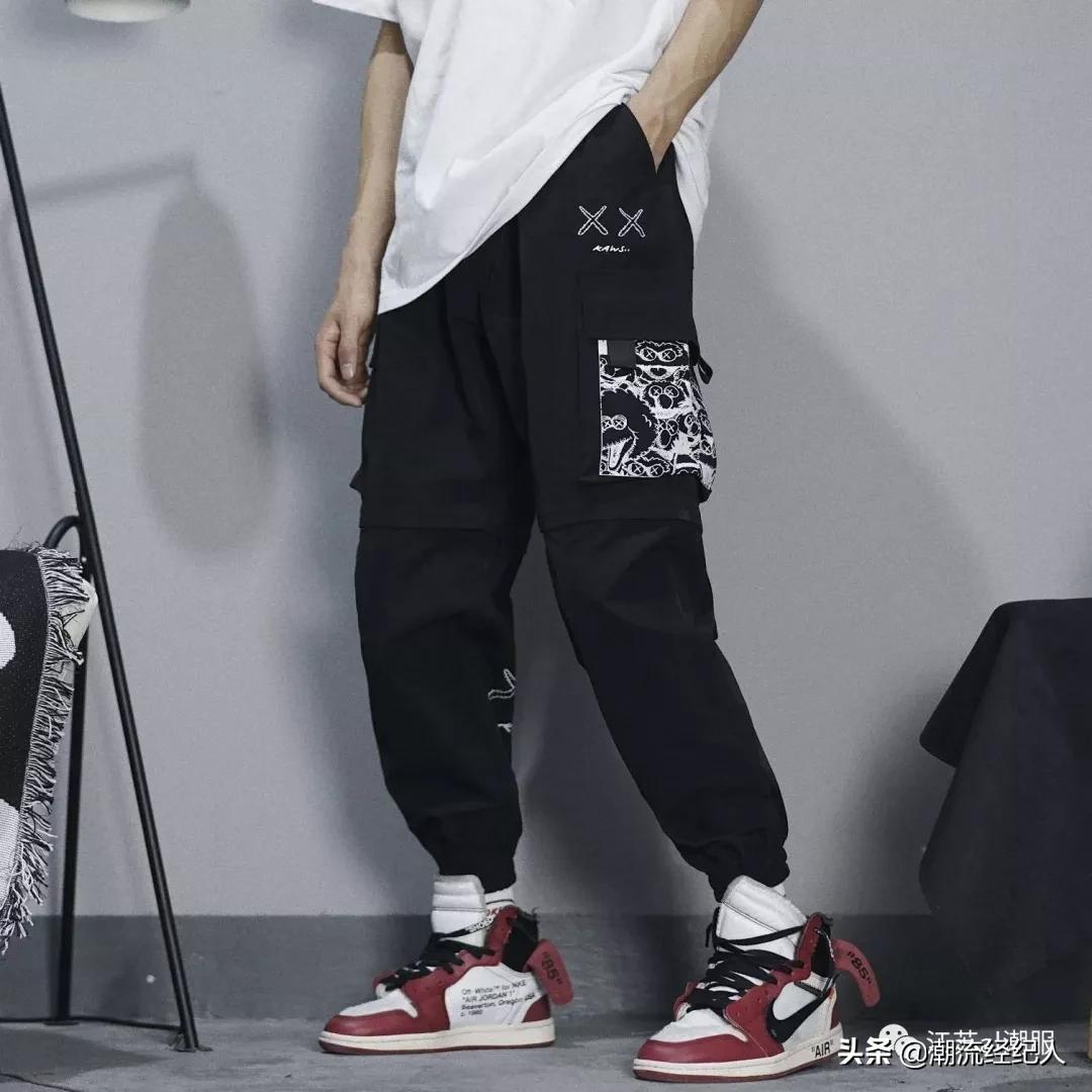 穿潮牌衣服高级感,穿潮牌的气质