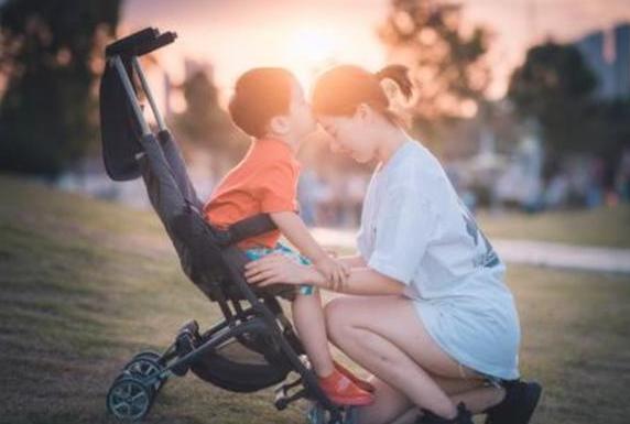 孩子叛逆顶嘴不尊重父母,对于12岁叛逆期孩子顶嘴如何管教