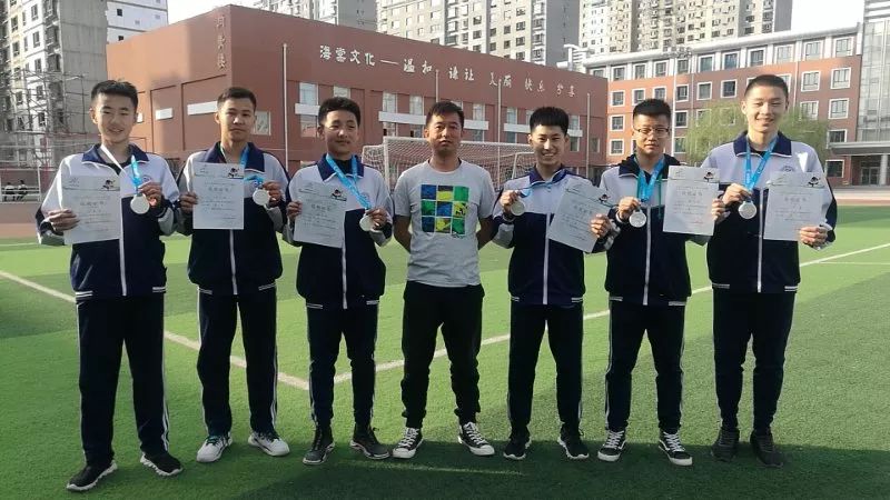 第十四届全运会足球第一名,二中足球队冠军