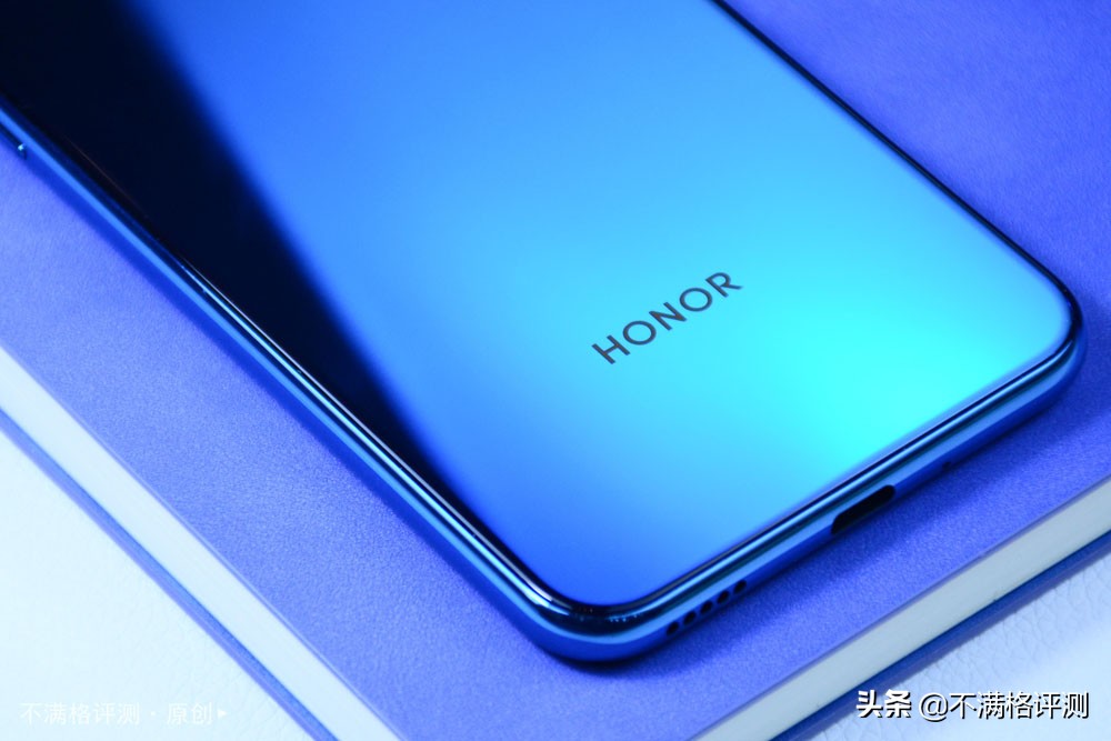 荣耀20青春版缺点,荣耀20青春版评测对比