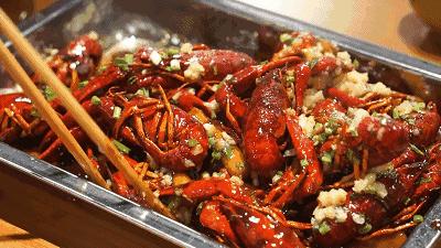 吃完小龙虾呼吸道不适,吃了小龙虾痒得厉害