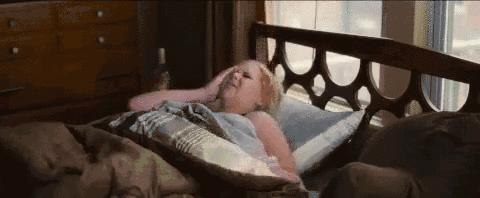 电吹风导致头发干枯、分叉？有了这个微米级日本干发帽，不伤发不掉毛，3分钟头发就干了