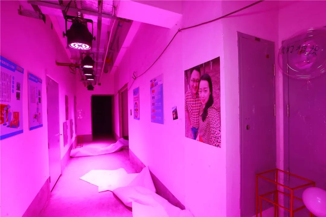 求婚钻戒视频浪漫周大福,周大福400米高空求婚视频