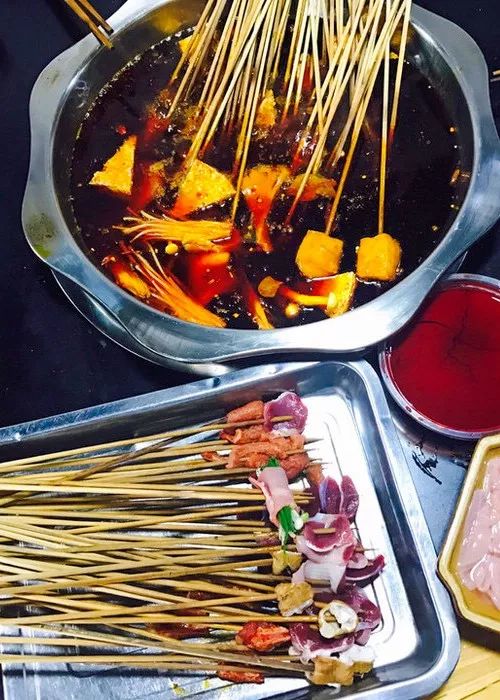 重庆开了几十年的老串串,重庆老牌串串