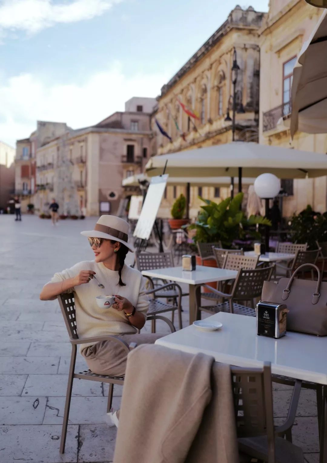 瀹滀俊璐㈠瘜楂樼,瀹滀俊璐㈠瘜瀹㈡埛缁忕悊鍚嶅崟