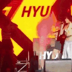 泫雅衣着,泫雅衣服怎么搭配