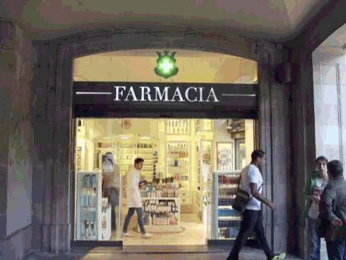 每天喷2下，近视竟然降低了200度？西班牙人都买疯了！还能缓解眼部疲劳，预防老花眼、白内障！