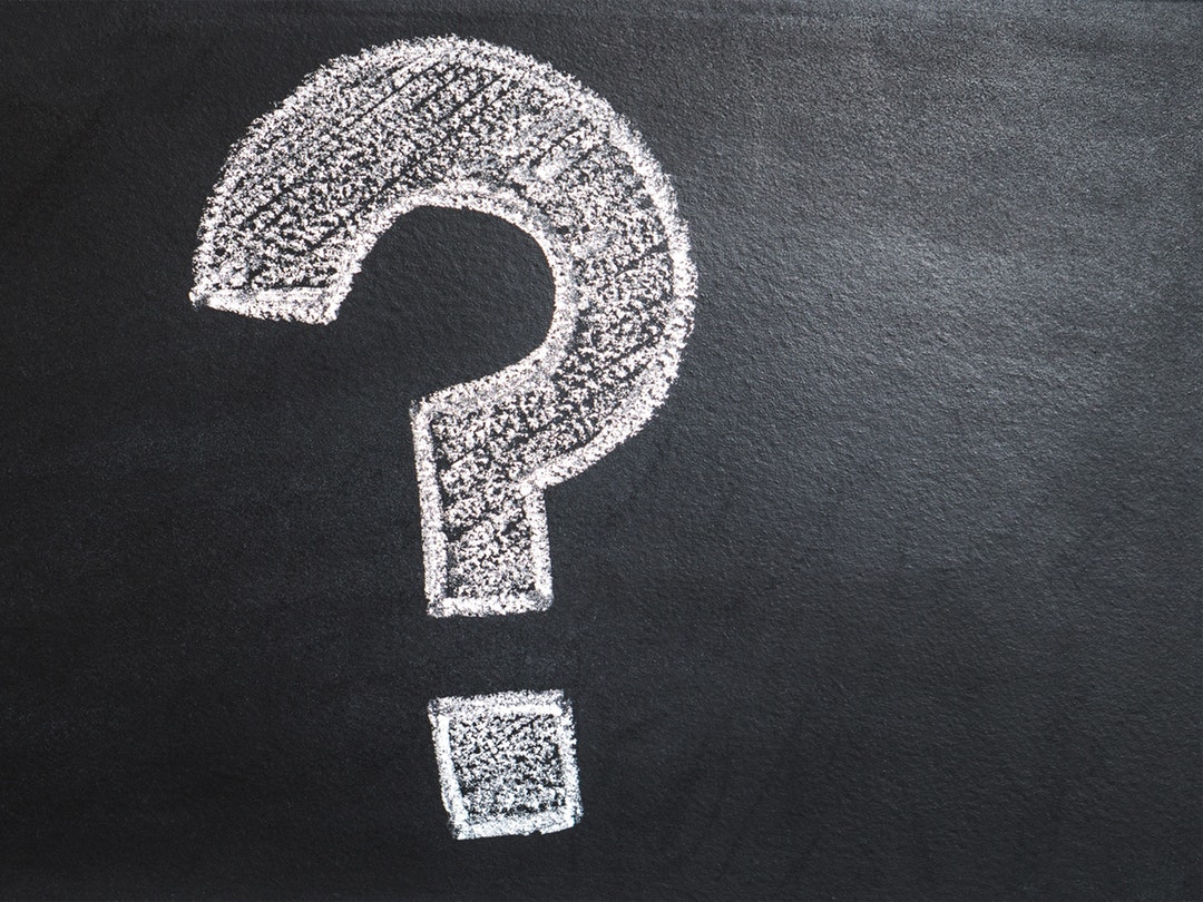 拼多多生产许可证,谁在生产华为的芯片