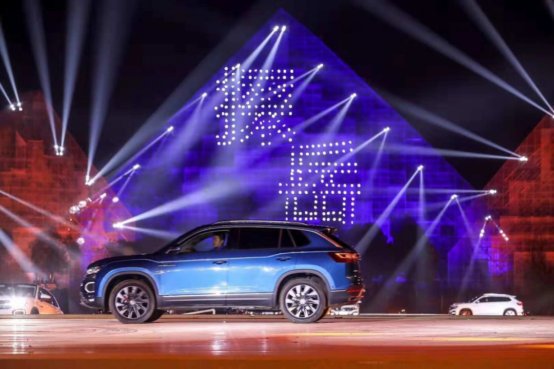 高性价比18年大众途观l,大众途观探岳降价10万