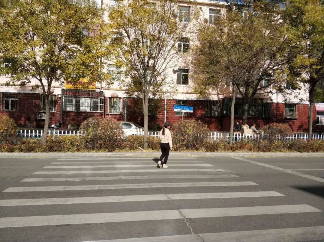 包头十字路口,包头十字路口街景