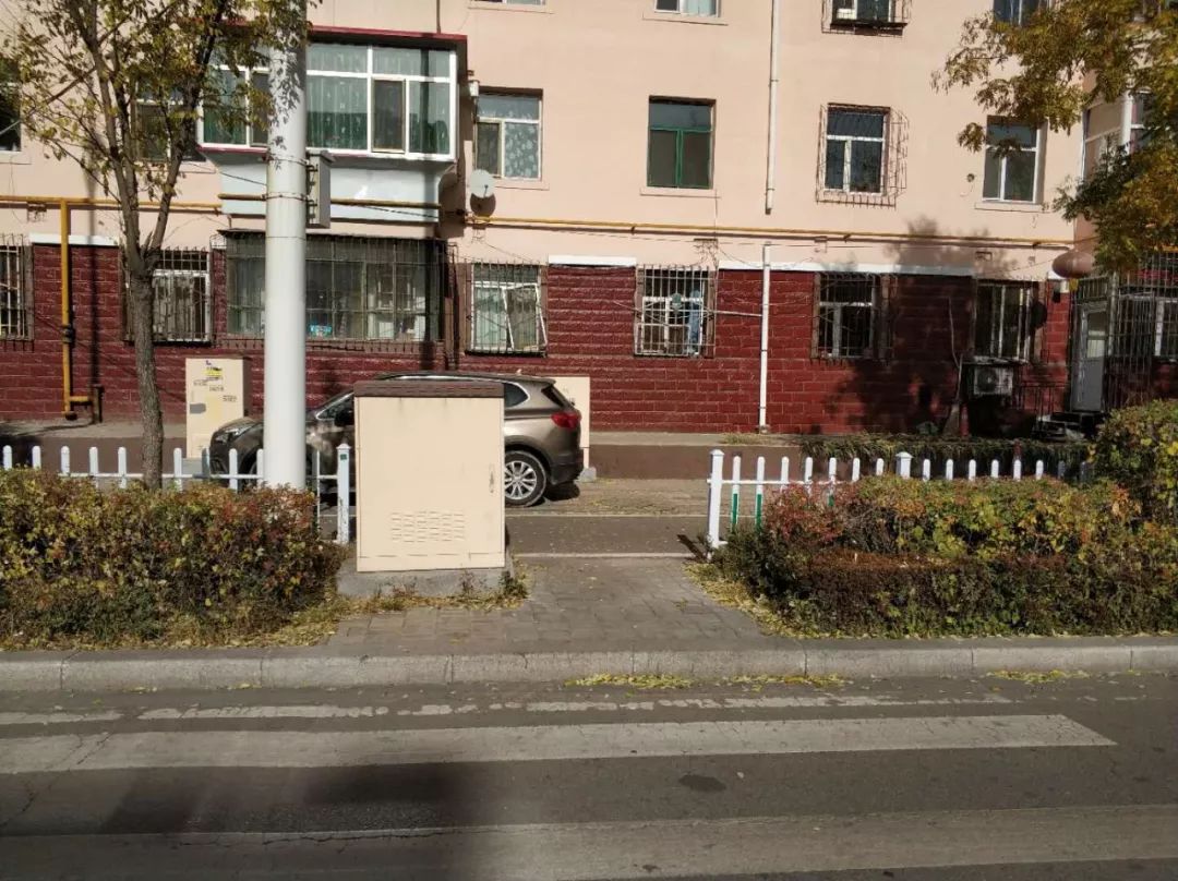 包头十字路口,包头十字路口街景