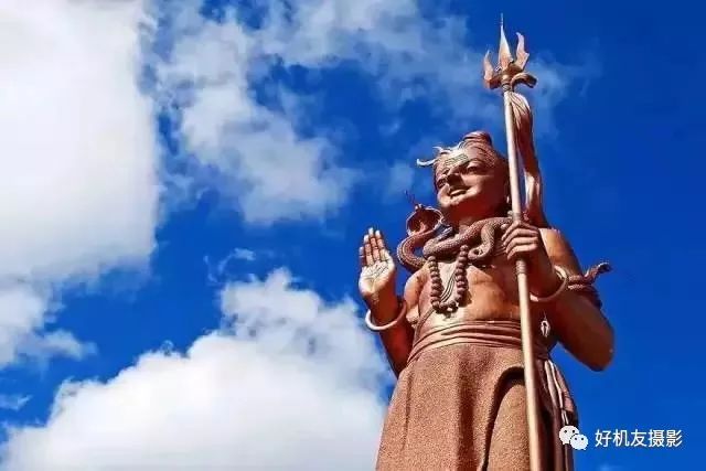 富士xt30单反拍照构图方法和技巧,尼康d5300单反相机如何构图拍照