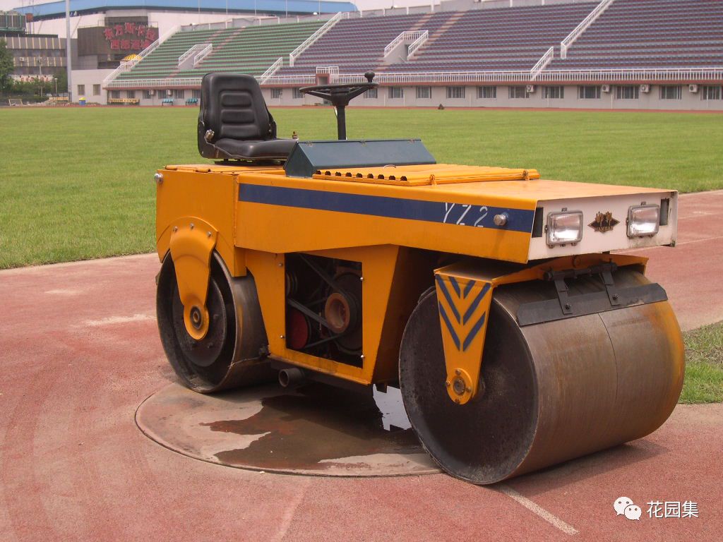 苏州人造草坪运动场养护服务,公园草坪怎么养护效果最好