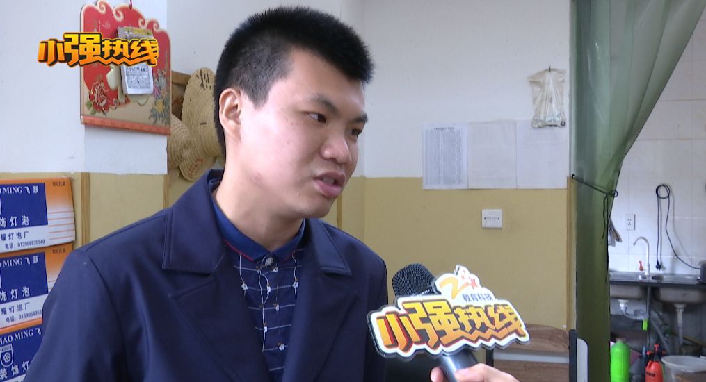 一家三口在外租房也不想回去,独居大半夜听到敲门声令人窒息