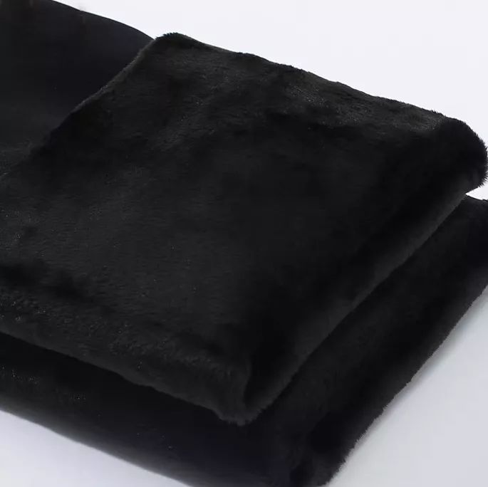 哪款休闲裤保暖又好看,保暖裤该买什么款又保暖又显瘦